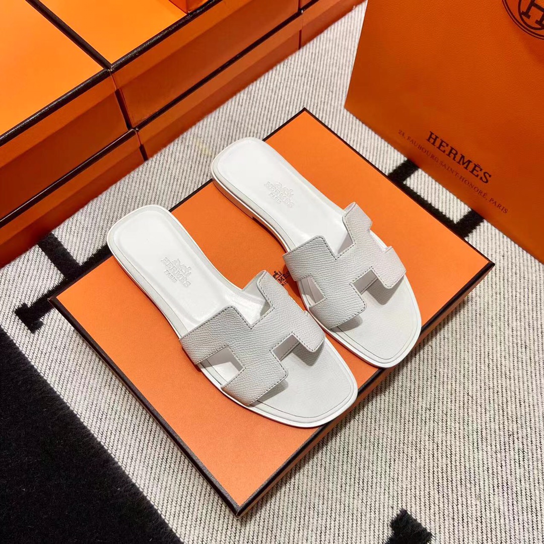 에르메스 올수공 오란 슬리퍼 샌들 앱송 137